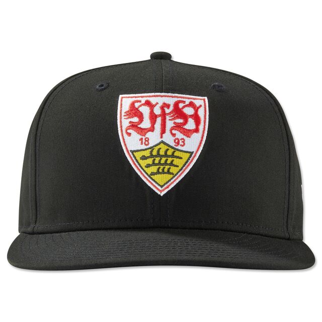 schwarze Kappe mit VfB Wappen auf der Vorderseite