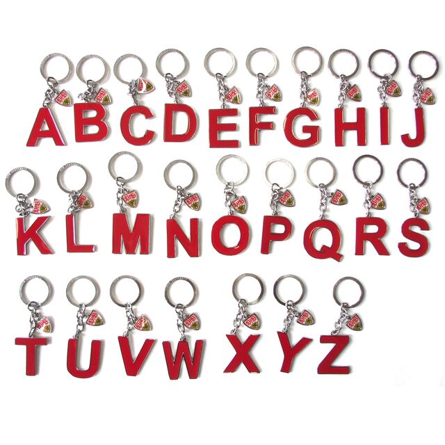 Buchstaben des Alphabets als Schlüsselanhänger mit kleinen VfB Wappen