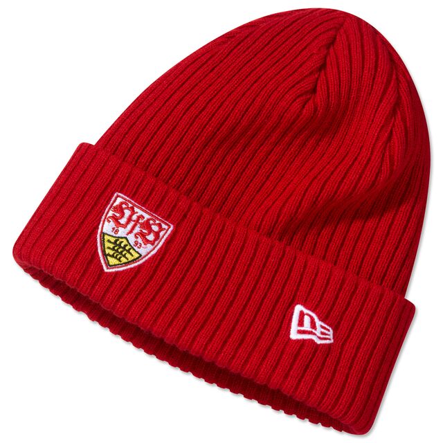 rote Beanie mit VfB Wappen und New Era Logo
