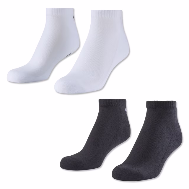 weißes und schwarzes Paar Sneakersocken
