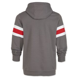 graue Rückseite des Hoodies mit weiß-rot gestreiftem Brustring auf den Ärmeln