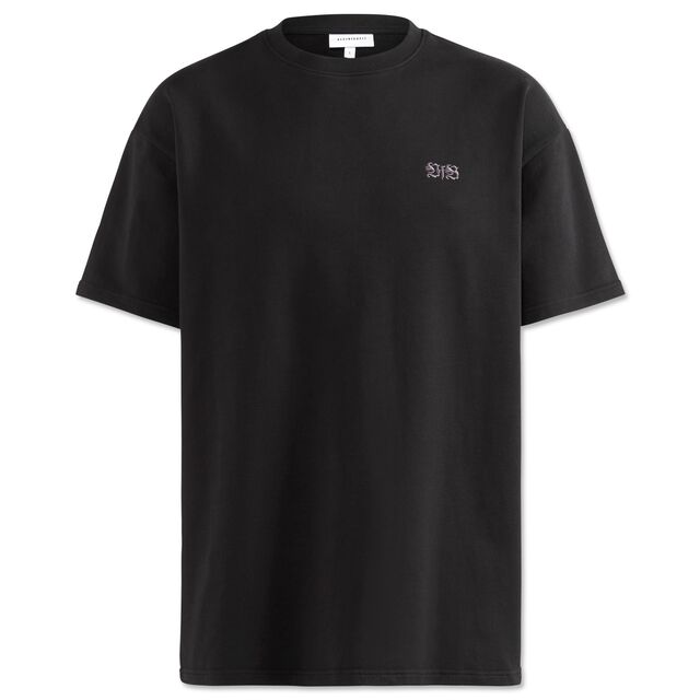 schwarzes T-Shirt mit kleinem schwarzen VfB Logo