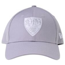 VfB New Era Cap Trucker hellgrau