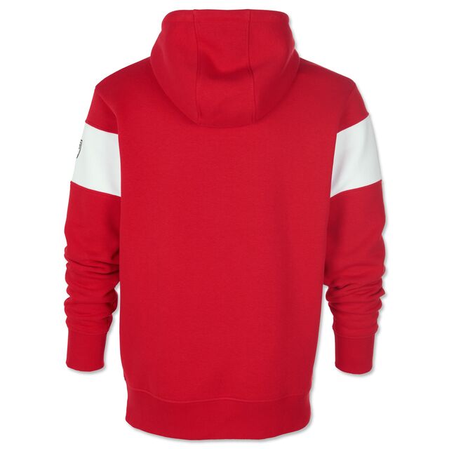 rote Rückseite des Hoodies mit weißem Streifen an den Ärmeln
