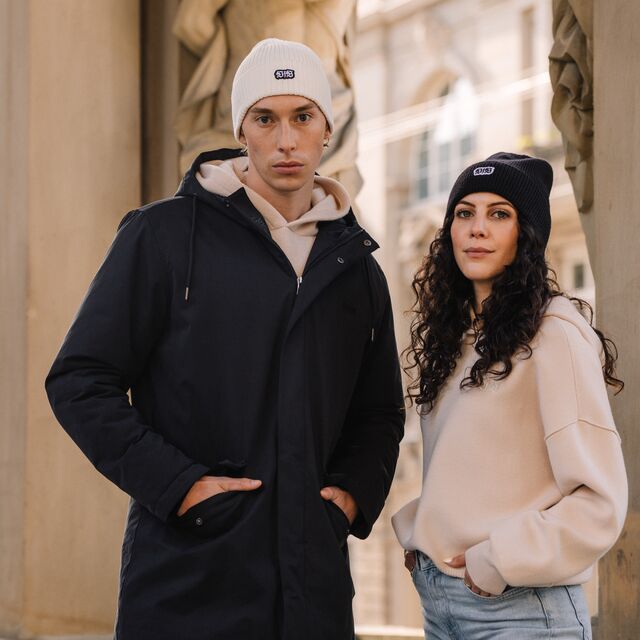 VfB Kleinigkeit Beanie Wappen weiß 