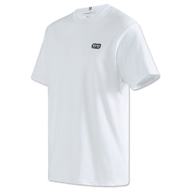 weißes T-Shirt mit kleinem VfB Logo auf der Brust