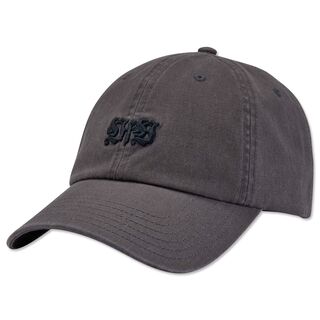 graue Cap mit schwarzem VfB Logo in der Mitte 