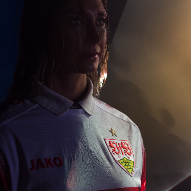 VfB woman home jersey 26/27
