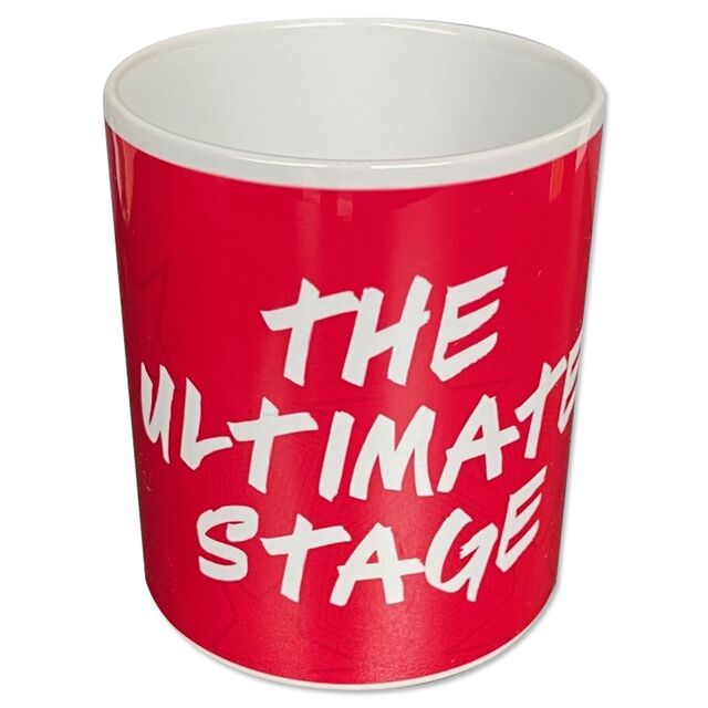 Aufschrift The Ultimate Stage auf der roten VfB CL Tasse Ultimate Stage