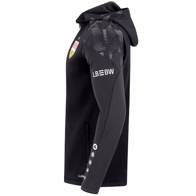 Seitenansicht der Kapuzenjacke mit Sponsor LBBW auf dem Ärmel