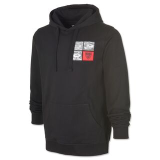 schwarzer Hoodie mit drei kleinen grauen Grafiken der Arena und dem VfB Wappen auf der Brust