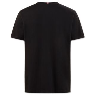 schwarze Rückseite des T-Shirts