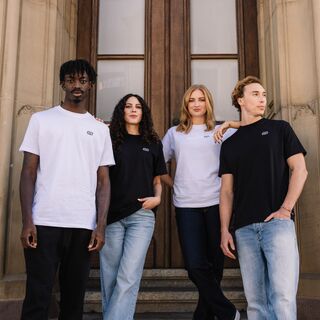 VfB Kleinigkeit T-Shirt Wappen schwarz