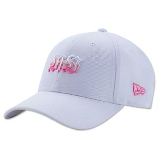 weiße Cap mit rosafarbenem VfB Logo