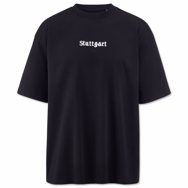schwarzes T-Shirt mit kleinem weißen Stuttgart Schriftzug