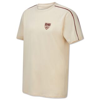 beigefarbenes T-Shirt mit rotem VfB Wappen auf der Brust und Linien an den Schultern