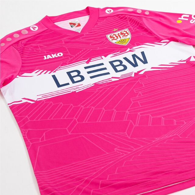 pinkes Trikot mit Stäffele Muster, VfB Wappen und JAKO Schriftzug auf der Brust sowie LBBW Logo im weißen Brustring