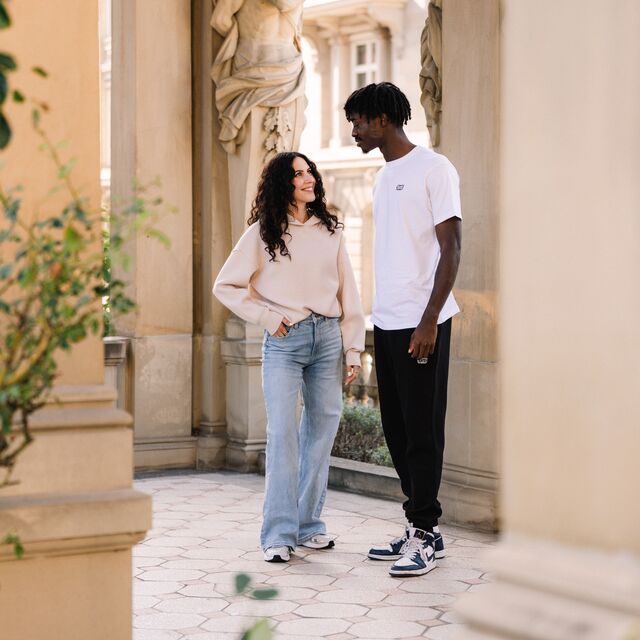 VfB Kleinigkeit Damen Strickhoodie beige