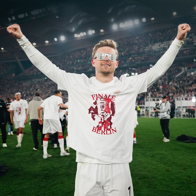 Maximilian Mittelstädt trägt das T-Shirt Pokalfinale 2026