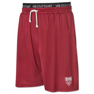 rote Shorts mit weißem VfB Wappen, schwarzem Band oben mit der Aufschrift VfB Stuttgart