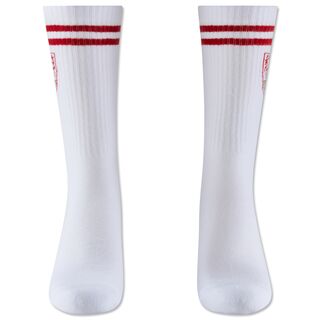 Rückseite der weißen Socken mit rotem Doppelstreifen und VfB Wappen