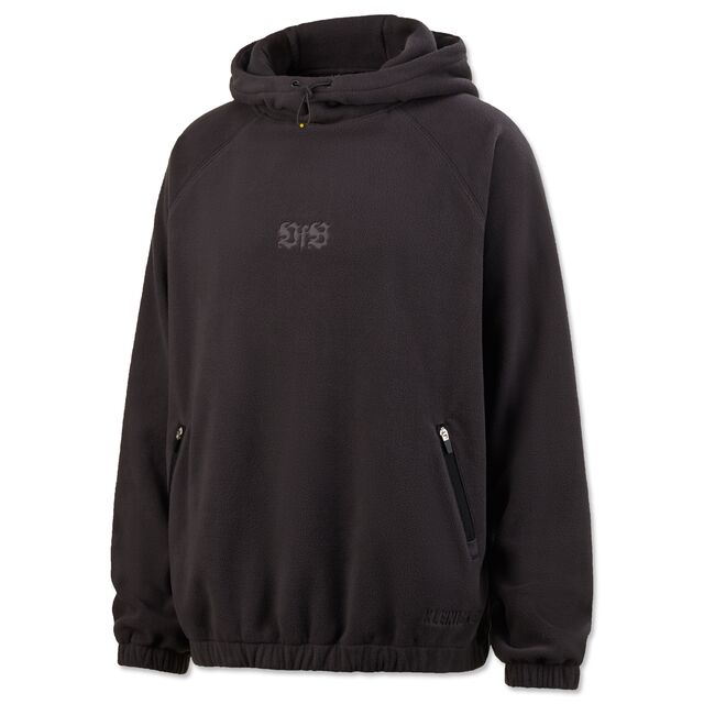 schwarzer Fleece Hoodie mit kleinem schwarzen VfB Schriftzug in der Mitte und mit zwei Seitentaschen