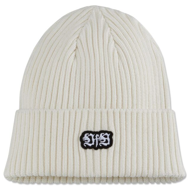 weiße Beanie mit kleinem VfB Logo