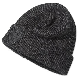 Beanie in verschiedenen Schwarztönen mit schwarzem VfB Wappen auf der Vorderseite