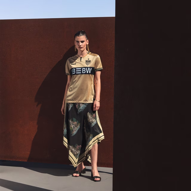 VfB woman away jersey gold 26/27