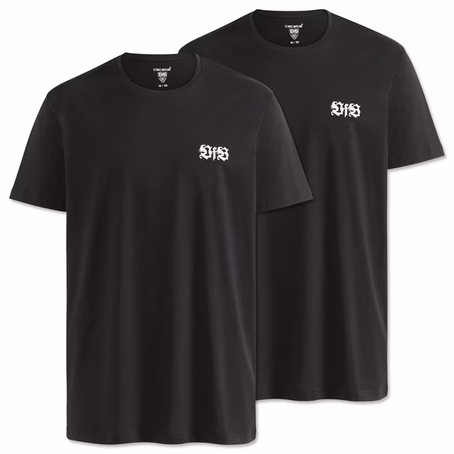 zwei schwarze T-Shirts mit weißem VfB Logo auf der Brust