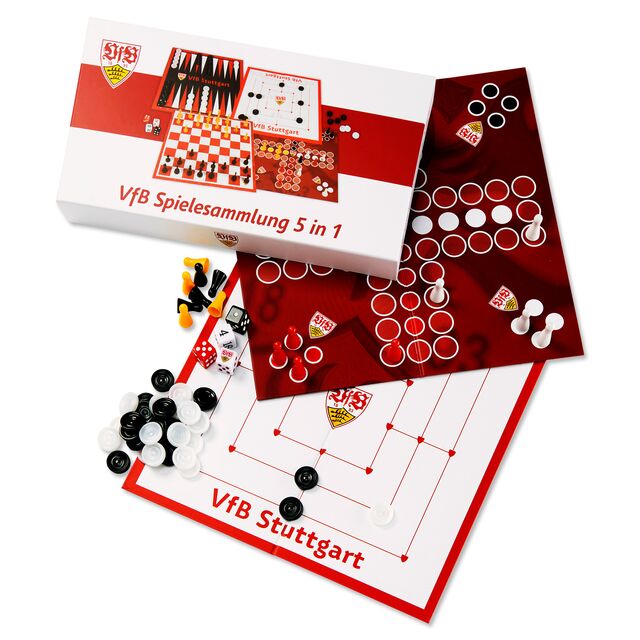 zwei Spielbretter und verschiedene Spielfiguren aus der Spielesammlung