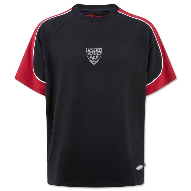 schwarz-rotes T-Shirt im 2000er Look mit kleinem VfB Wappen in der Mitte