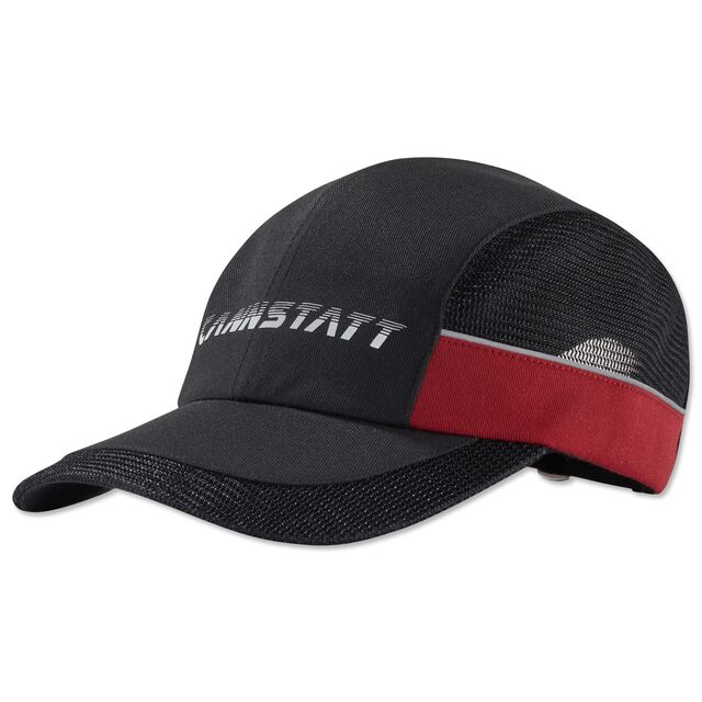 Cap in schwarz und rot mit Schriftzug Cannstatt 