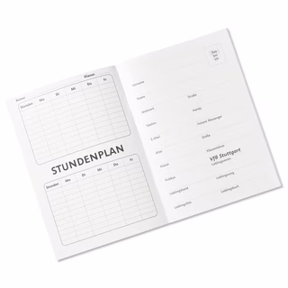 Auggeschlagenes Heft mit Stundenplan und Biographie 