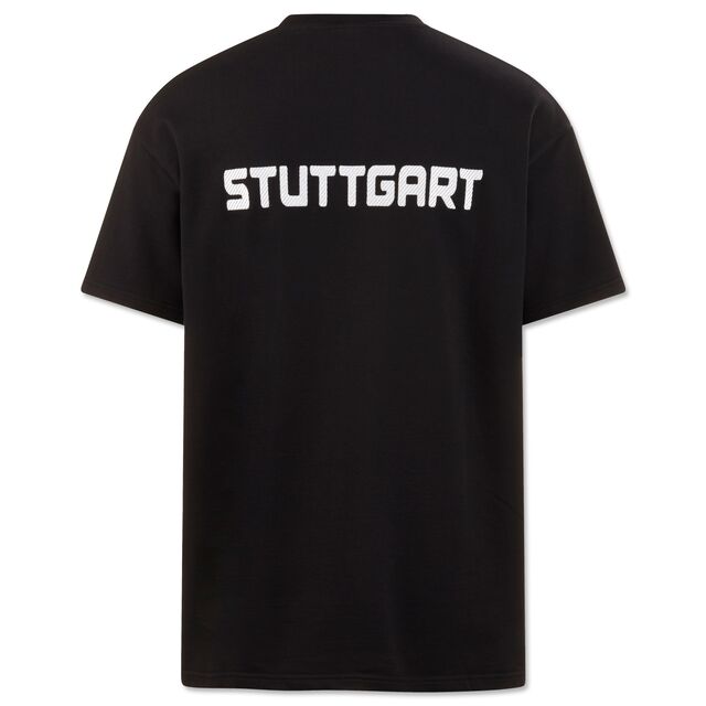schwarze Rückseite des VfB Kleinigkeit T-Shirts mit weißer Aufschrift Stuttgart
